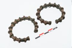 Foto von Bronzeknotenarmreif (NHMW-PRAE-025422)